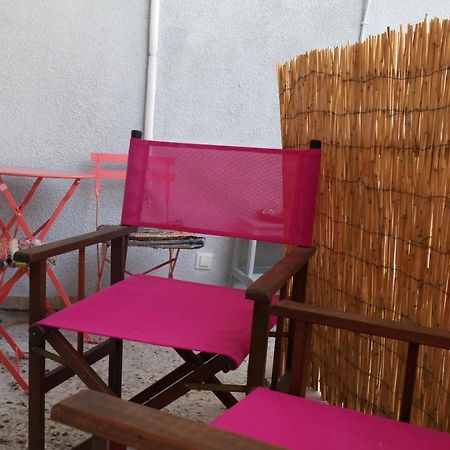 Flat In The Heart Of Koukaki Under Acropolis Apartamento Atenas Exterior foto