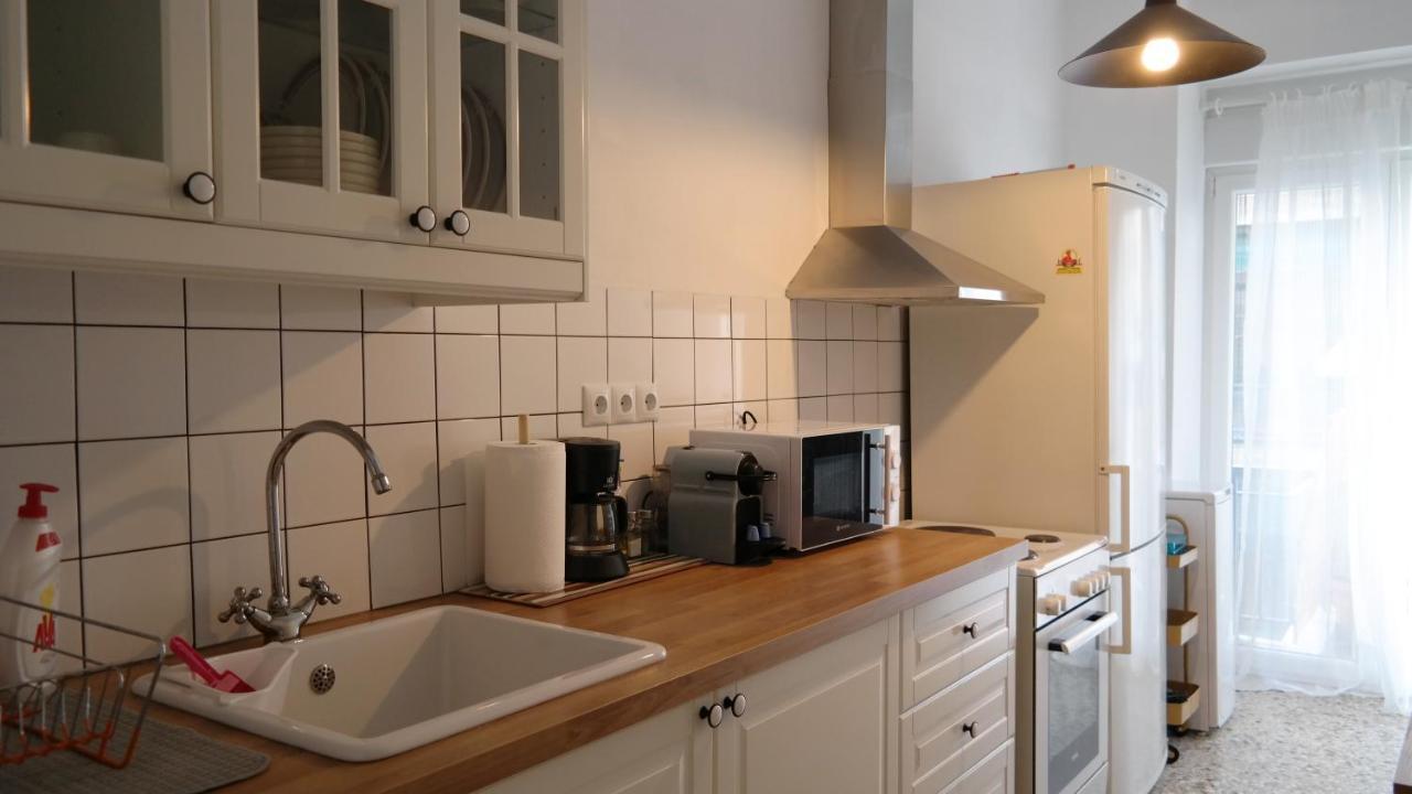 Flat In The Heart Of Koukaki Under Acropolis Apartamento Atenas Exterior foto